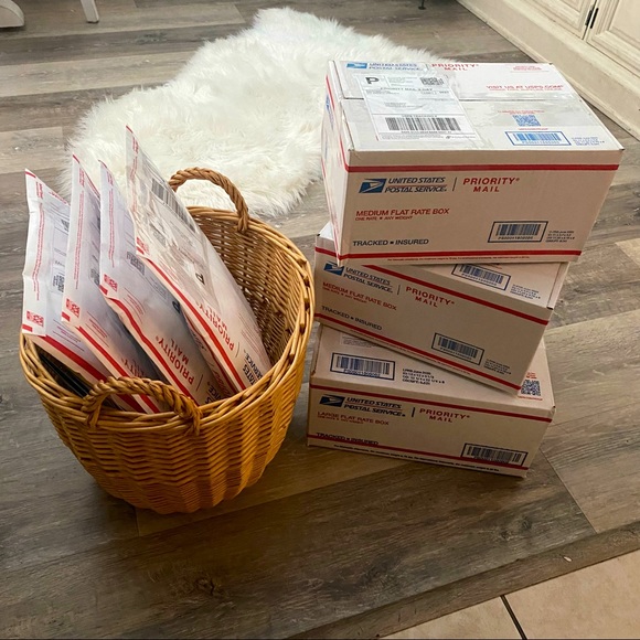 💞Meet Your Posher, Bonnie💞 - Picture 5 of 5